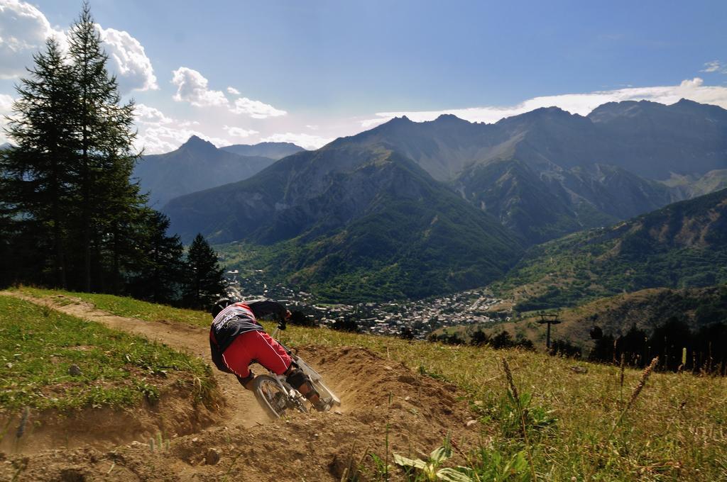 Campo Smith Aparthotel Bardonecchia